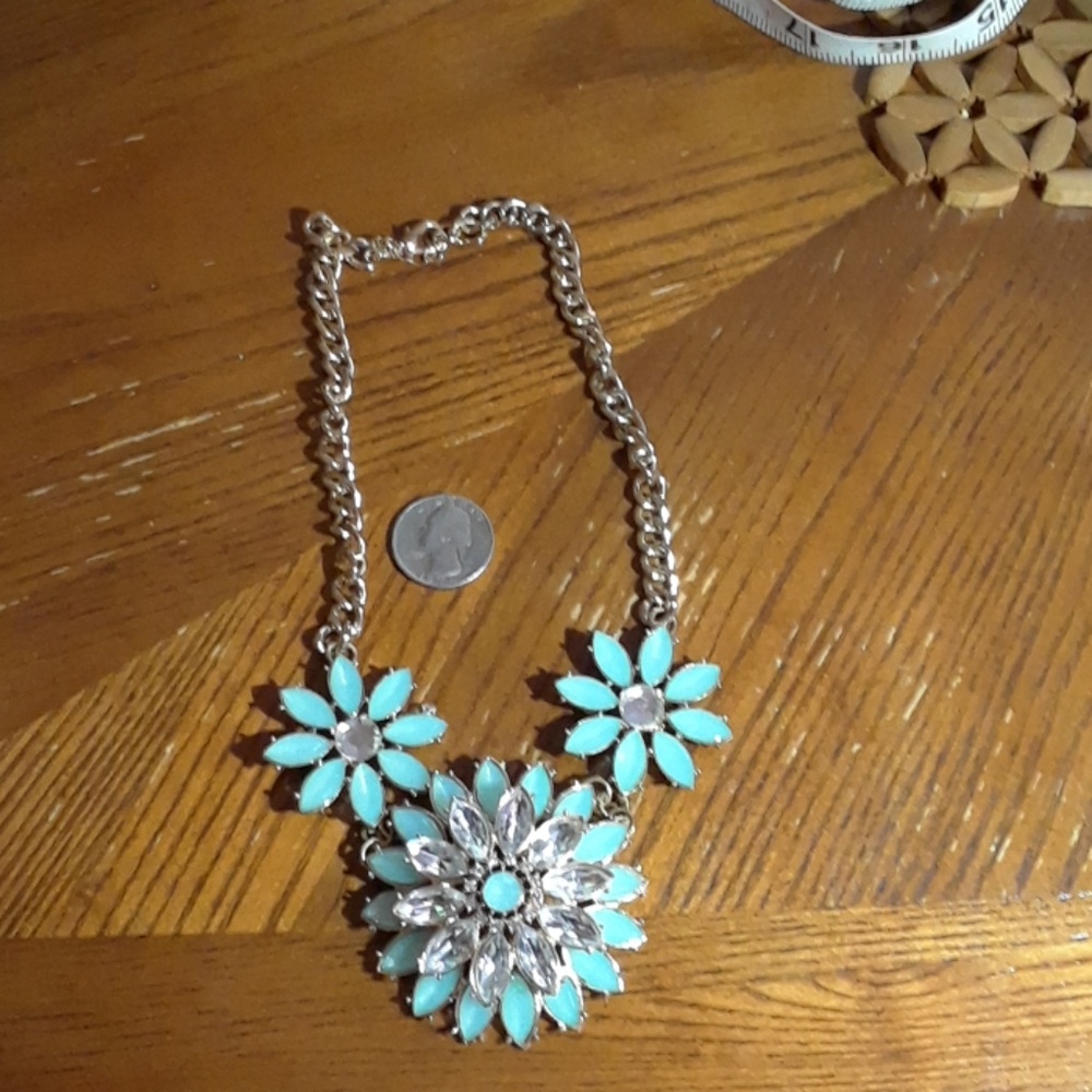 Vintage aqua and clear floral necklace.